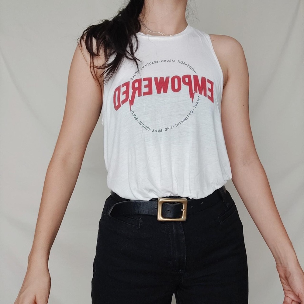 Empowered positive vibes graphic muscle tank top size small